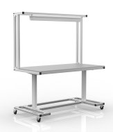 Elektrisch höhenverstellbarer Tisch aus Aluminiumprofilen (zwei Varianten)