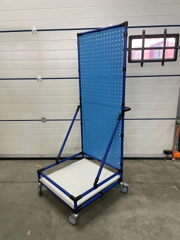 Reinigungswagen für die 5S-Methode