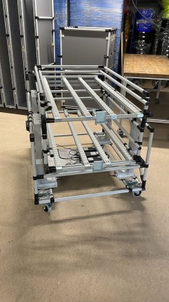 Wagen mit elektrischem Hub 23081603 - 5